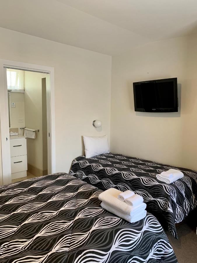 Seahorse Motel คาวเวส ภายนอก รูปภาพ