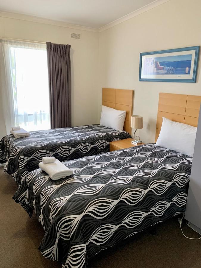 Seahorse Motel คาวเวส ภายนอก รูปภาพ