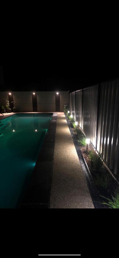 Seahorse Motel คาวเวส ภายนอก รูปภาพ
