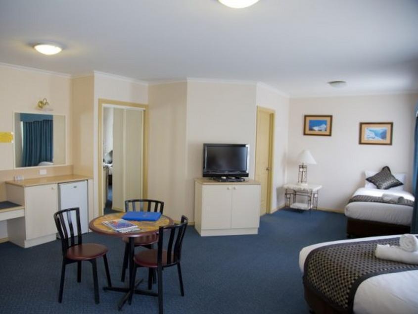 Seahorse Motel คาวเวส ภายนอก รูปภาพ